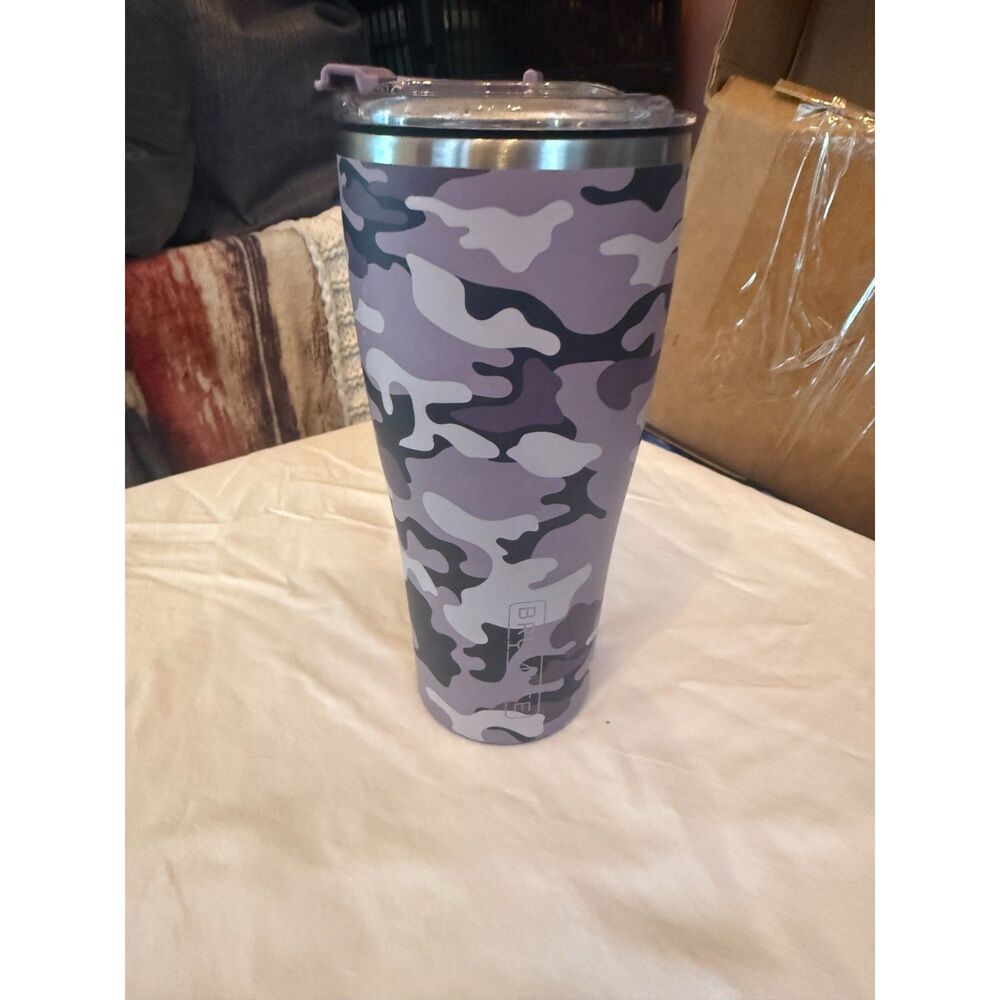 Brumate Purple Camo 32 Oz Tumbler EUC